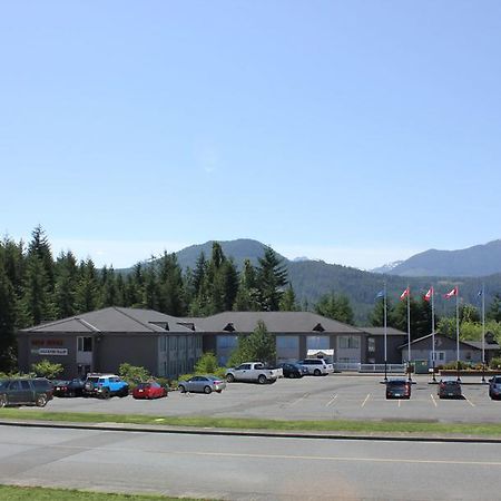 Baymont By Wyndham Gold River Bagian luar foto