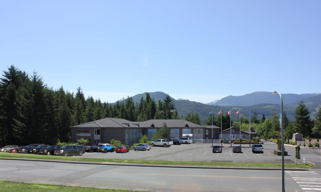 Baymont By Wyndham Gold River Bagian luar foto